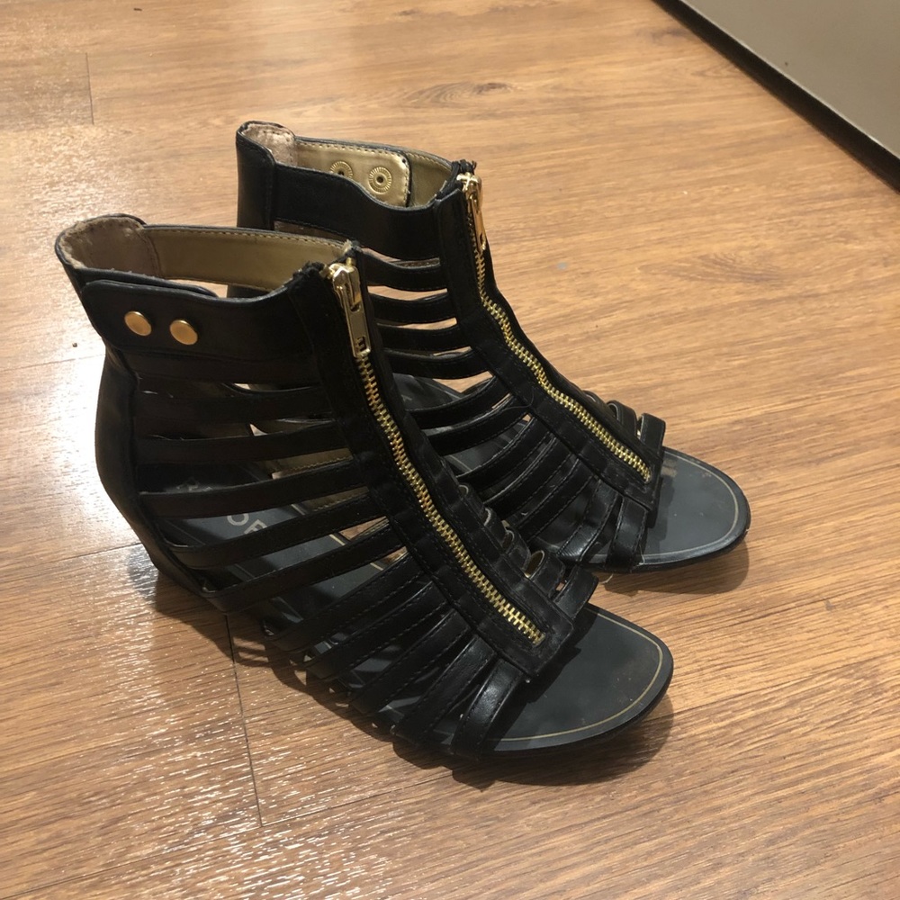 Strappy wedge sandals